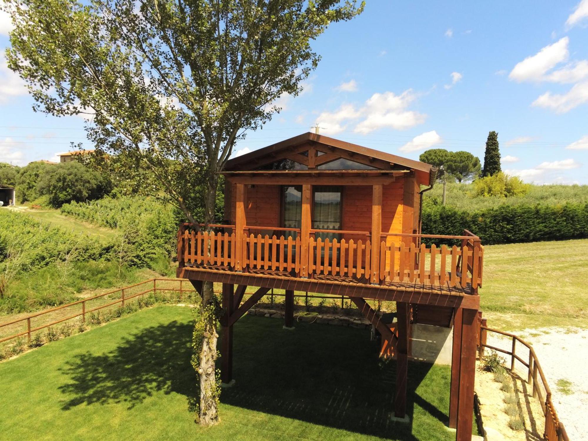 Agriturismo Le Torri Di Porsenna Petrignano Del Lago Exterior foto